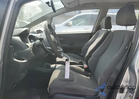 2013 Honda Fit из США, поврежденный, VIN JHMGE8H37DC057599